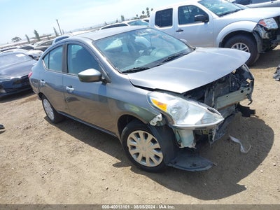NISSAN VERSA 2017
