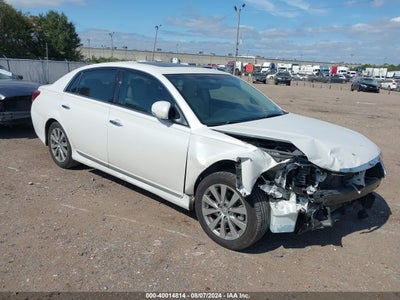TOYOTA AVALON 2011