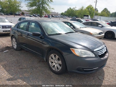 CHRYSLER 200 2012