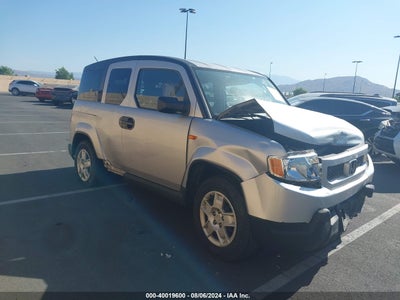 HONDA ELEMENT 2011