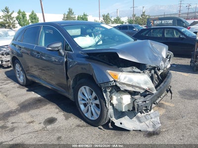 TOYOTA VENZA 2015