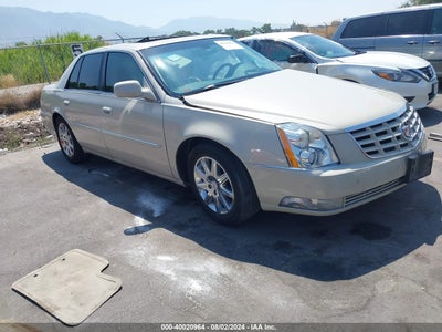 CADILLAC DTS 2011