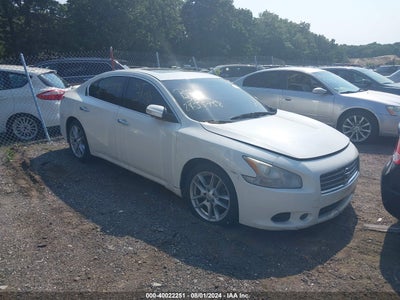 NISSAN MAXIMA 2010