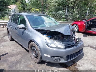 VOLKSWAGEN GOLF 2019