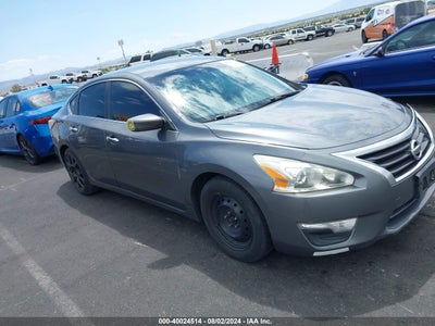 NISSAN ALTIMA 2015