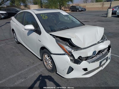 TOYOTA PRIUS 2016