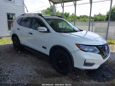 NISSAN ROGUE 2017