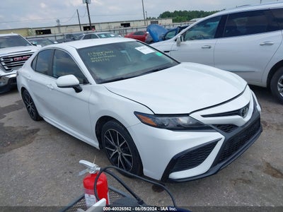TOYOTA CAMRY 2021