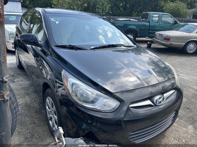 HYUNDAI ACCENT 2013