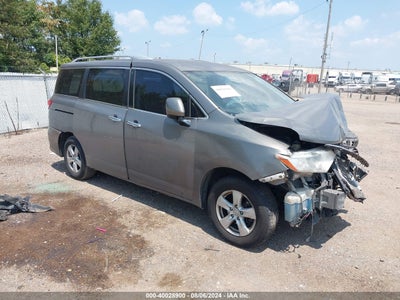 NISSAN QUEST 2016