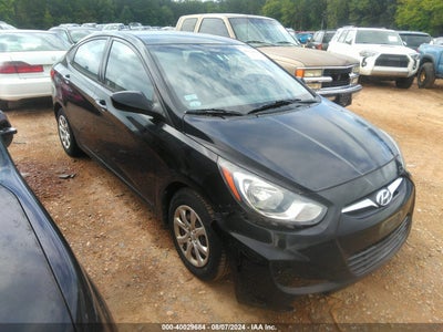 HYUNDAI ACCENT 2012