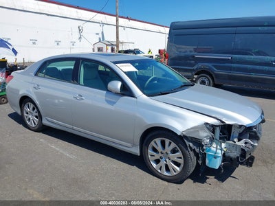 TOYOTA AVALON 2011
