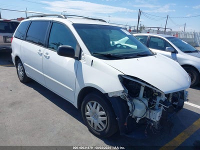 TOYOTA SIENNA 2021