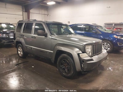 JEEP LIBERTY 2012