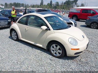 VOLKSWAGEN NEW BEETLE 2006