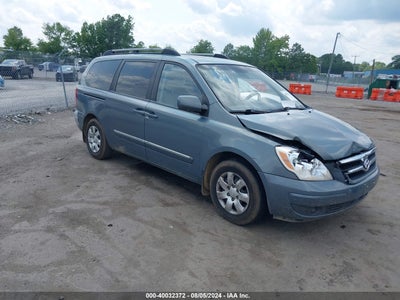 HYUNDAI ENTOURAGE 2008