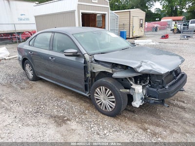 VOLKSWAGEN PASSAT 2014