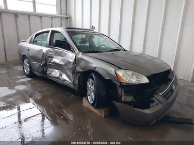 NISSAN ALTIMA 2002