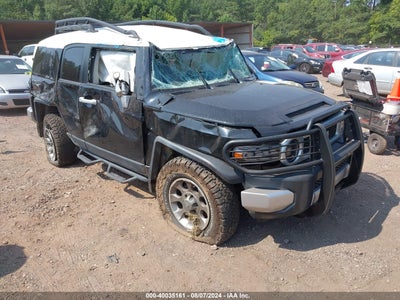 TOYOTA FJ CRUISER 2012