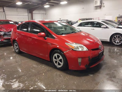 TOYOTA PRIUS 2014