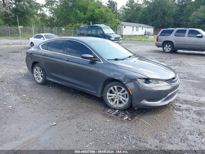 CHRYSLER 200 2015