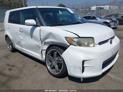SCION XB 2011