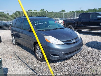 TOYOTA SIENNA 2007