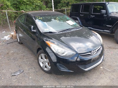 HYUNDAI ELANTRA 2013