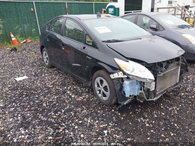 TOYOTA PRIUS 2015