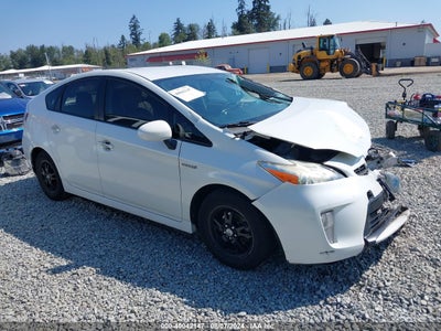 TOYOTA PRIUS 2015