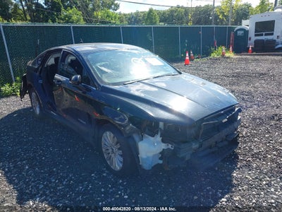 FORD FUSION HYBRID 2013