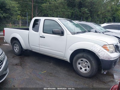 NISSAN FRONTIER 2013