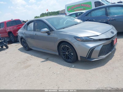TOYOTA CAMRY 2025