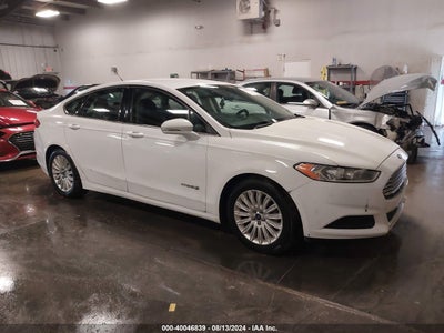 FORD FUSION HYBRID 2017