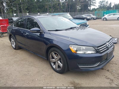 VOLKSWAGEN PASSAT 2012