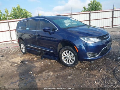 CHRYSLER PACIFICA 2019