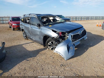 TOYOTA HIGHLANDER HYBRID 2022