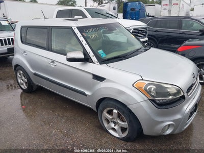 KIA SOUL 2013
