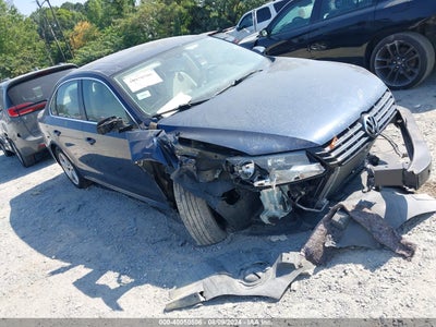 VOLKSWAGEN PASSAT 2012