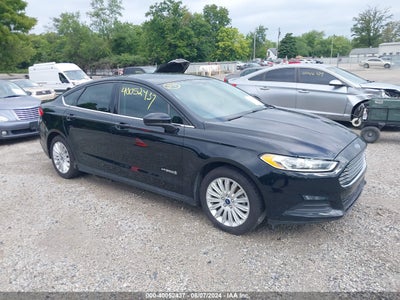 FORD FUSION HYBRID 2016
