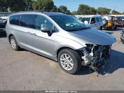 CHRYSLER VOYAGER 2021