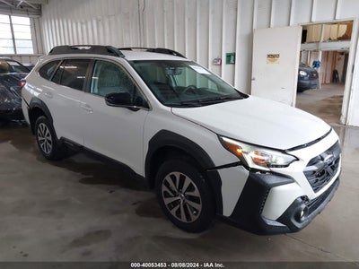 SUBARU OUTBACK 2024