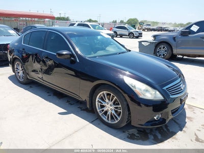 INFINITI JOURNEY 2013