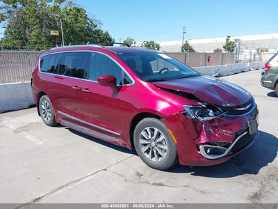 CHRYSLER PACIFICA HYBRID 2016
