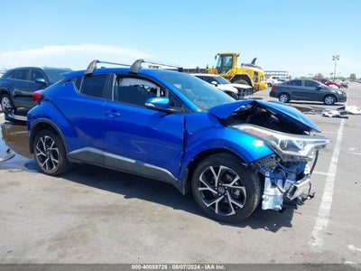 TOYOTA C-HR 2015