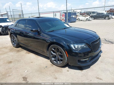 CHRYSLER 300 2021