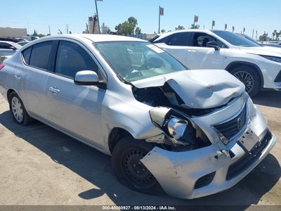 NISSAN VERSA 2014