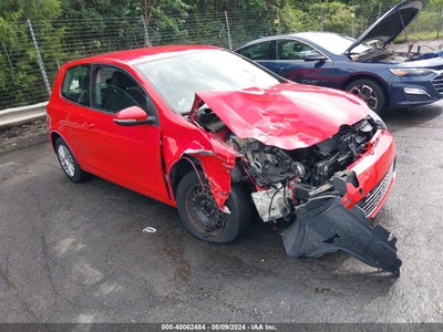 VOLKSWAGEN GOLF 2013