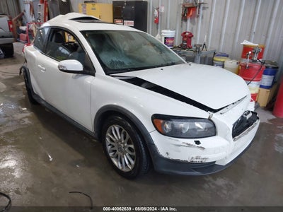 VOLVO C30 2009