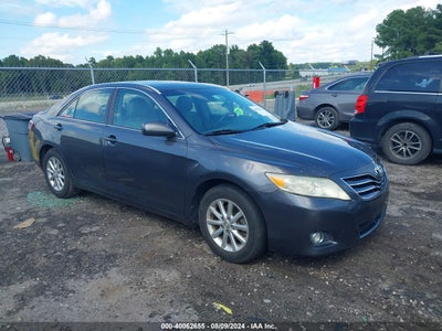 TOYOTA CAMRY 2011